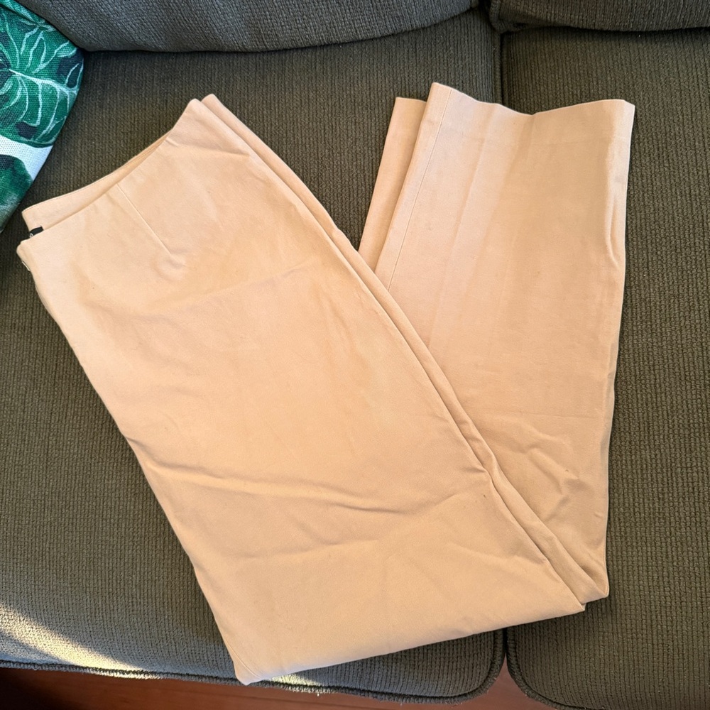 Evelyn & Arthur Laurie Pant - Almond